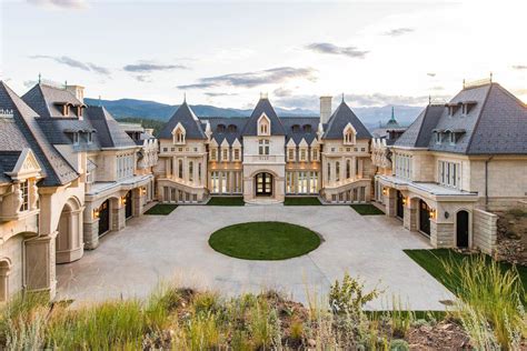 Grand Chateau Residence In The Colorado Rocky Mountains