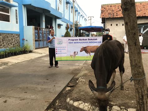 Qurban Sekolah Di Sdit Smpit Wirausaha Indonesia Tahun 20211442