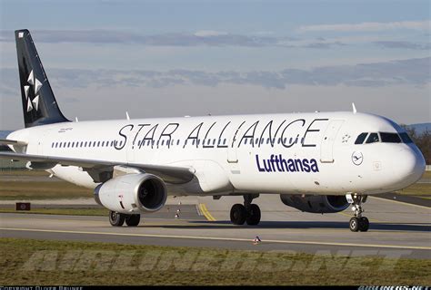 Airbus A321 131 Star Alliance Lufthansa Aviation Photo 2584565