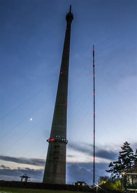 Temporary Emley Moor TV Mast To Be Dismantled With Signal Now Switched