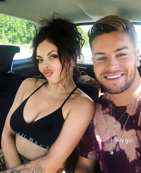 Love Island S Chris Hughes Deletes Social Media After Jesy Nelson Break Up Daily Star