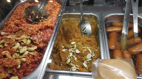 Food Walking Tour In Old Delhi