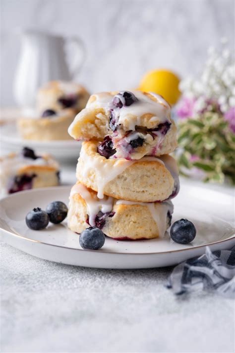 Easy Bo Berry Biscuits INCREDIBLE Glazed Blueberry Biscuits