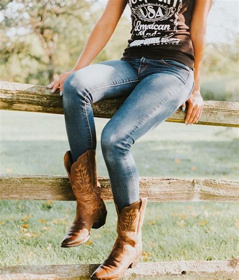 How To Create The Cowgirl Look MakeYourOwnJeans