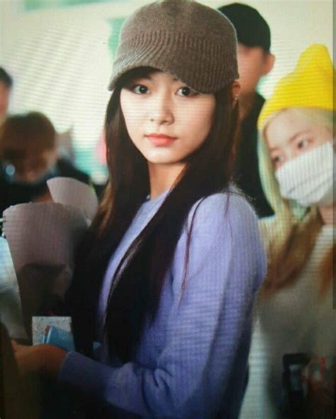 Pin by Tzuyu on TZUYU 쯔위 CHOU TZUYU 周子瑜 TWICE South