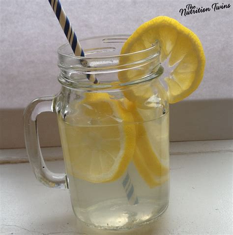 Lemon Ginger Detox Drink - Nutrition Twins