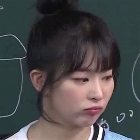 Iyuky Red Velvet Seulgi Seulgi Memes Funny Faces