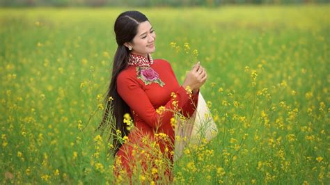 Wallpaper Sunlight Women Outdoors Model Flowers Long Hair