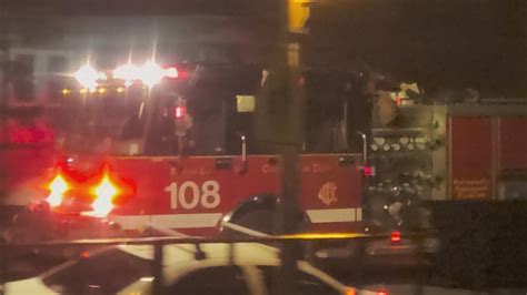 Chicago Fire Department Engine 108 Responding Youtube