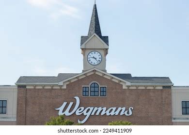 Wegmans Logo Png