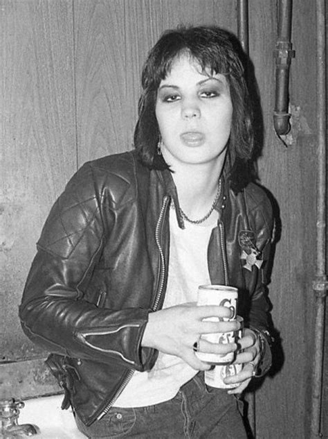 Pin By Shannon On Joan Jett Joan Jett Joan Blackhearts