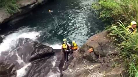 Siswa Yang Lulus Smp Main Air Di Taoyuan Di Antaranya Tewas