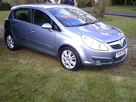 Vauxhall Corsa AUTOMATIC DESIGN 16V | Mick Dwane