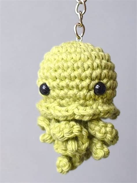 Amigurumi Crochet Jellyfish Keychain Pattern Free Amigurumi