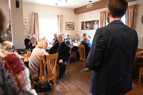 Seniorennachmittag in Blumau Neurißhof Monatsrevue