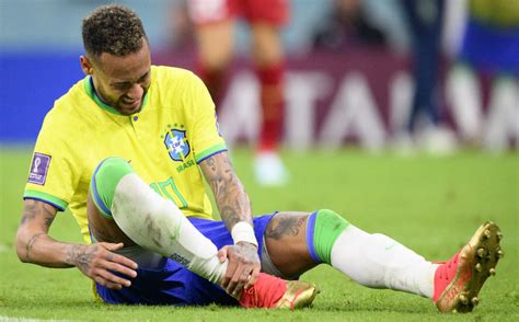 Neymar S Injury Raises Alarm In Brazil Teller Report