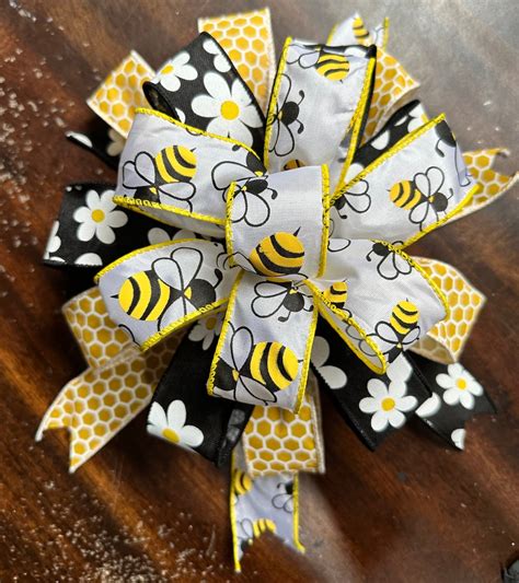 Clip On Bow Home Decor Bow Bumble Bee Daisy Handmade Alligator Clip