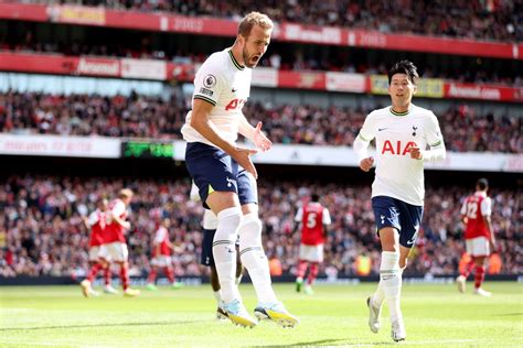 Ft Arsenal 3 1 Tottenham Jesus Lead Gunners In London Derby Video