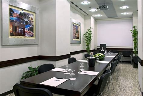 Book a four-star hotel | Rome | Hotel Genova