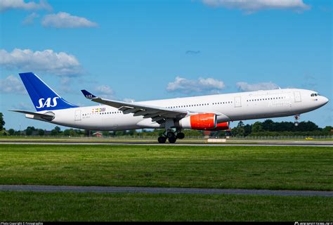 SE REH SAS Scandinavian Airlines Airbus A330 343 Photo By Finnographie