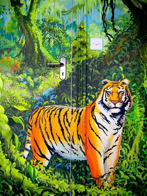 Majestic tiger part of the jungle mural, painted over the door and frame Kids Room Murals ...