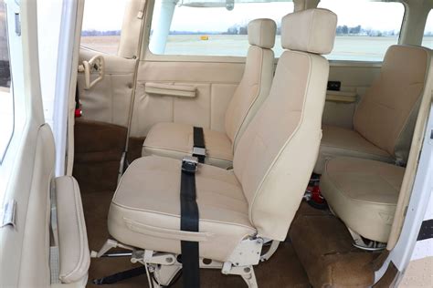 Airtex Interiors Cessna 172 | Cabinets Matttroy