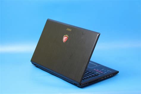 Ноутбук MSI