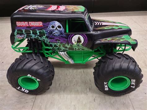 Monster Jam Official Mega Grave Digger All Terrain Remote 44 OFF