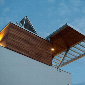 Brise soleil en bois RAVAIOLI LEGNAMI pour façade horizontal