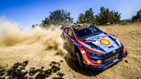 Neuville Tanak Y Sordo Primer Triplete De Hyundai En El Mundial De Rallys