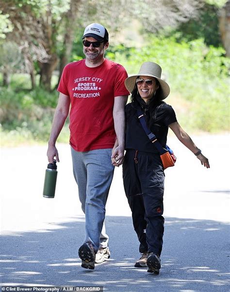 Bill Hader And Ali Wong Confirm Their Romance With Pda Filled Hike In