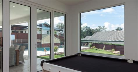 The best windows for noise reduction - EE Windows