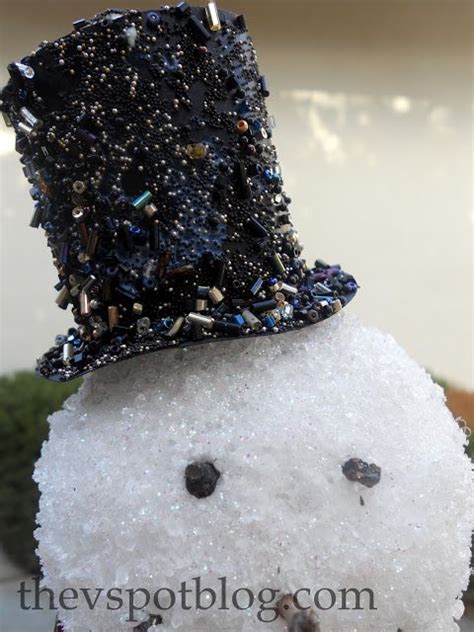 Make A Sparkly Epsom Salt Snowman Handmade Holiday Holiday Projects Christmas Crafts Diy