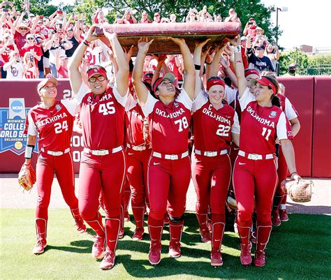 Oklahoma softball - NielMontgomery