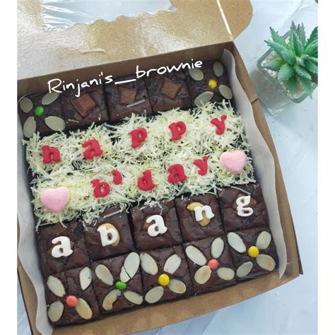 Jual FUDGY BROWNIES ULTAH CUSTOM BROWNIS SEKAT 25SLICE FUDGY BROWNIES