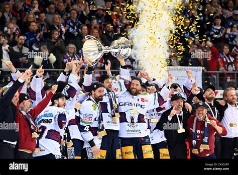 26 April 2024 Bremen Bremerhaven Ice Hockey DEL Pinguins