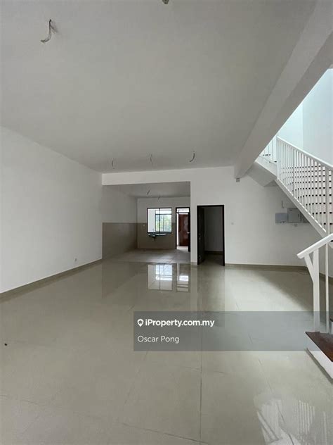 Legasi 1 Bandar Kinrara Puchong Intermediate 2 Sty Terrace Link House