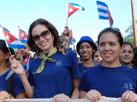 Inicia XI Congreso De Las Mujeres Cubanas Radio Angulo