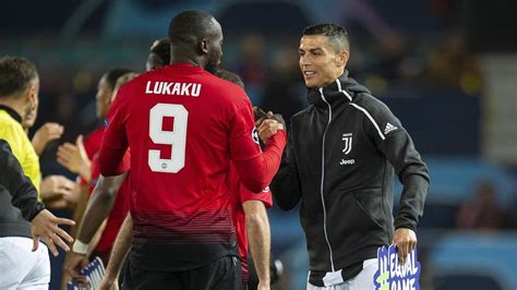 Romelu Lukaku Cristiano Ronaldo yu kıskanıyorum