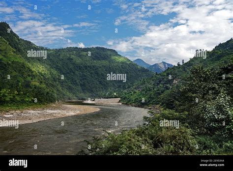 The Trishuli River is a major tributary of the Narayani River in ...