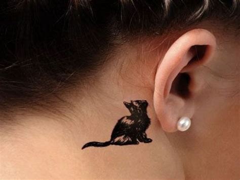 Top 15 Cute and Tiny Ear Tattoo Designs With Images