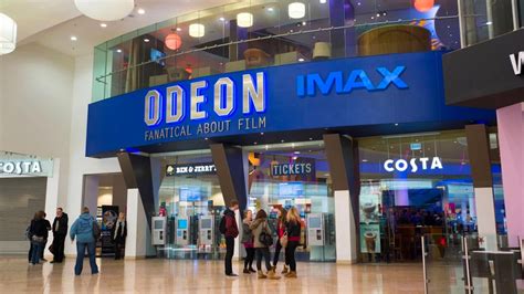 Glasgow Transit Guide: Reaching Odeon Cinemas by Bus or Train
