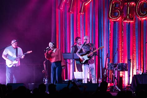 Photos Bombay Bicycle Club At First Avenue Reviler