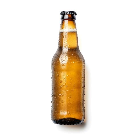 Botella De Cerveza Aislada Sobre Un Fondo Blanco Foto Premium