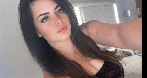 Random Goddesses Porn Pic