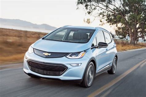 Recall Chevrolet Bolt é convocado para a troca de módulos das baterias