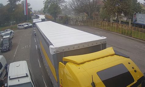 Moguće gužve na ulazu u BiH: Pojačan saobraćaj na više graničnih ...