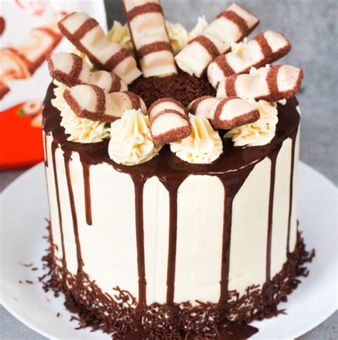 White Kinder Bueno Cake Sims Home Kitchen