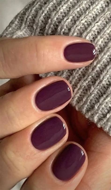 15 Chic Minimalist Nail Trends To Try This Fall Winter 2023 Artofit