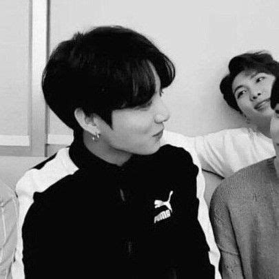 Pin By Lara The Hedgehog On Icons Cute Gay Couples Instagram Couples Best Friend Match